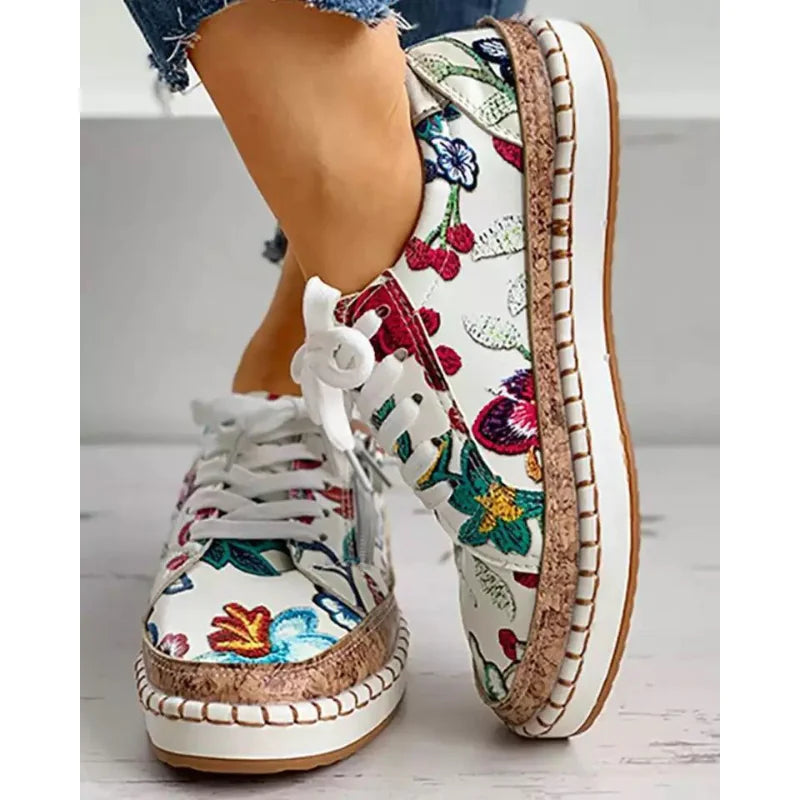 Elegant Floral Lace-up Women's Casual Sports Shoes