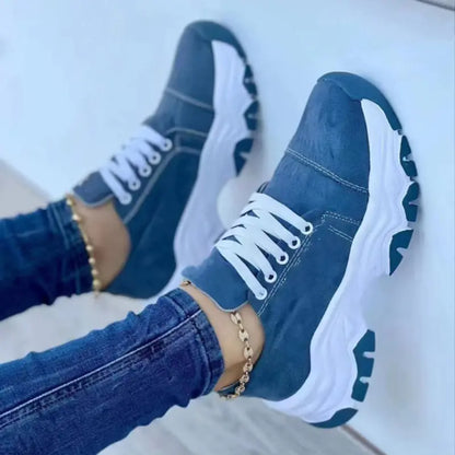 Women's Flat Lace-Up Canvas Sneakers for Casual Wear